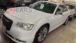 کرایسلەر 300